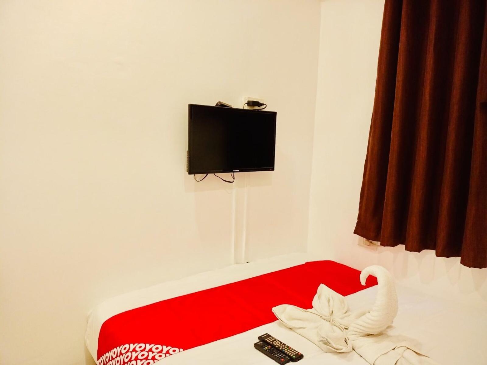 Oyo 888 City Stay Inns Fortview Bgc Pasig City 外观 照片